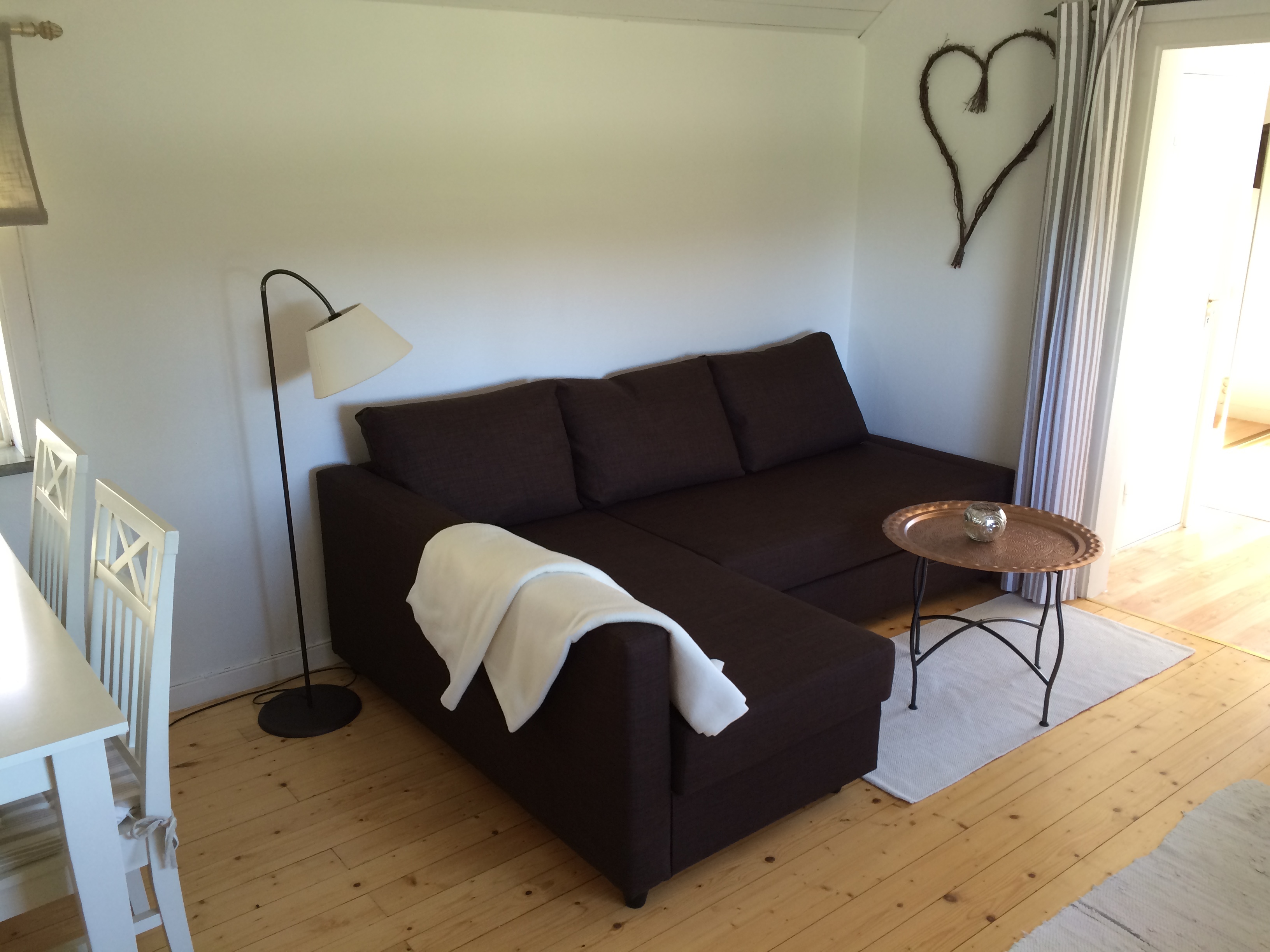 Holiday home sweden, Ãstergötland, 59994 Ãdeshög: "röd stuga"